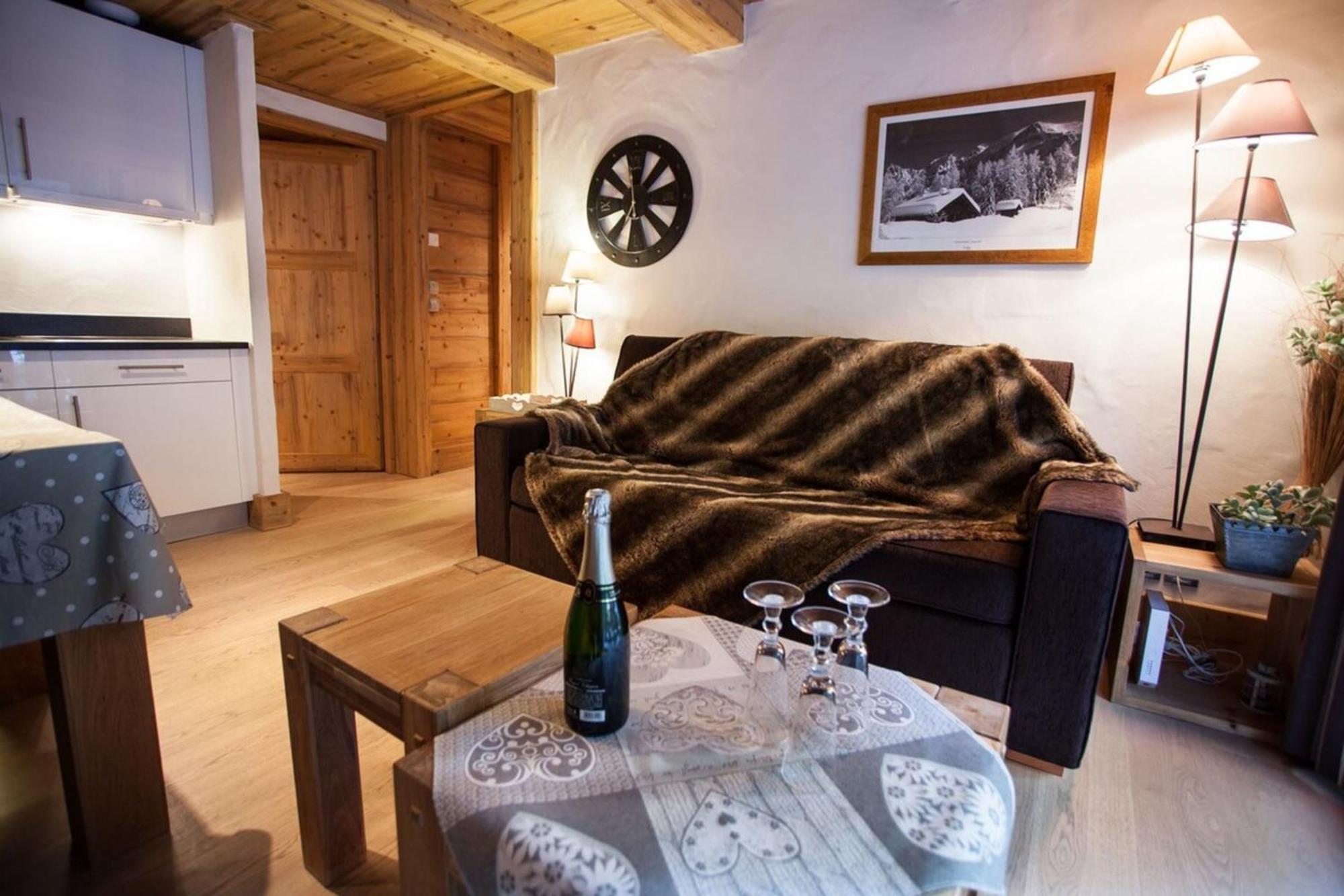 Blaitiere - Luxurious 2 Bed Apartment *